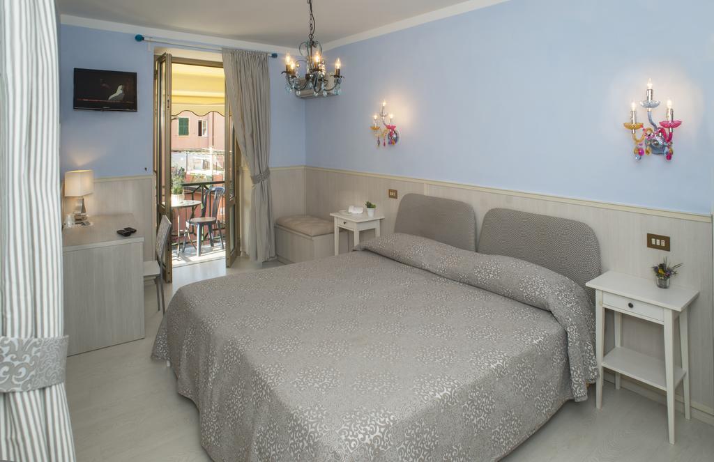 Stella Della Marina Hotel มอนเตรอสโซ อัล มาเร ภายนอก รูปภาพ