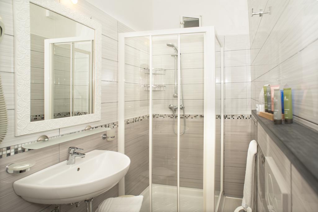 Stella Della Marina Hotel มอนเตรอสโซ อัล มาเร ภายนอก รูปภาพ
