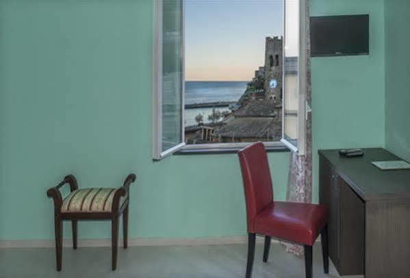 Stella Della Marina Hotel มอนเตรอสโซ อัล มาเร ภายนอก รูปภาพ