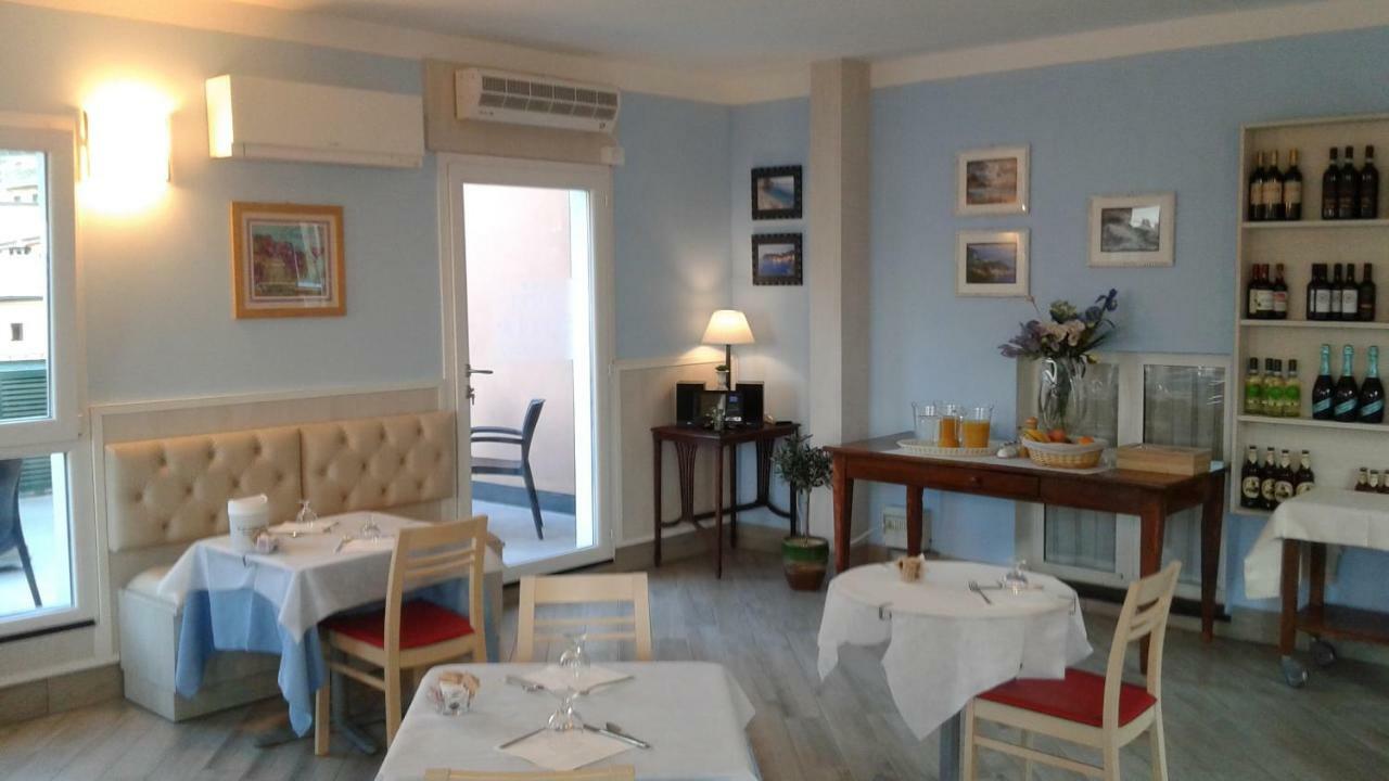 Stella Della Marina Hotel มอนเตรอสโซ อัล มาเร ภายนอก รูปภาพ